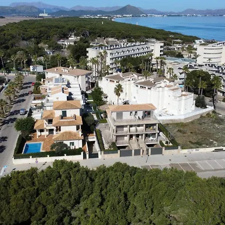 Antonia Сasa de vacaciones *